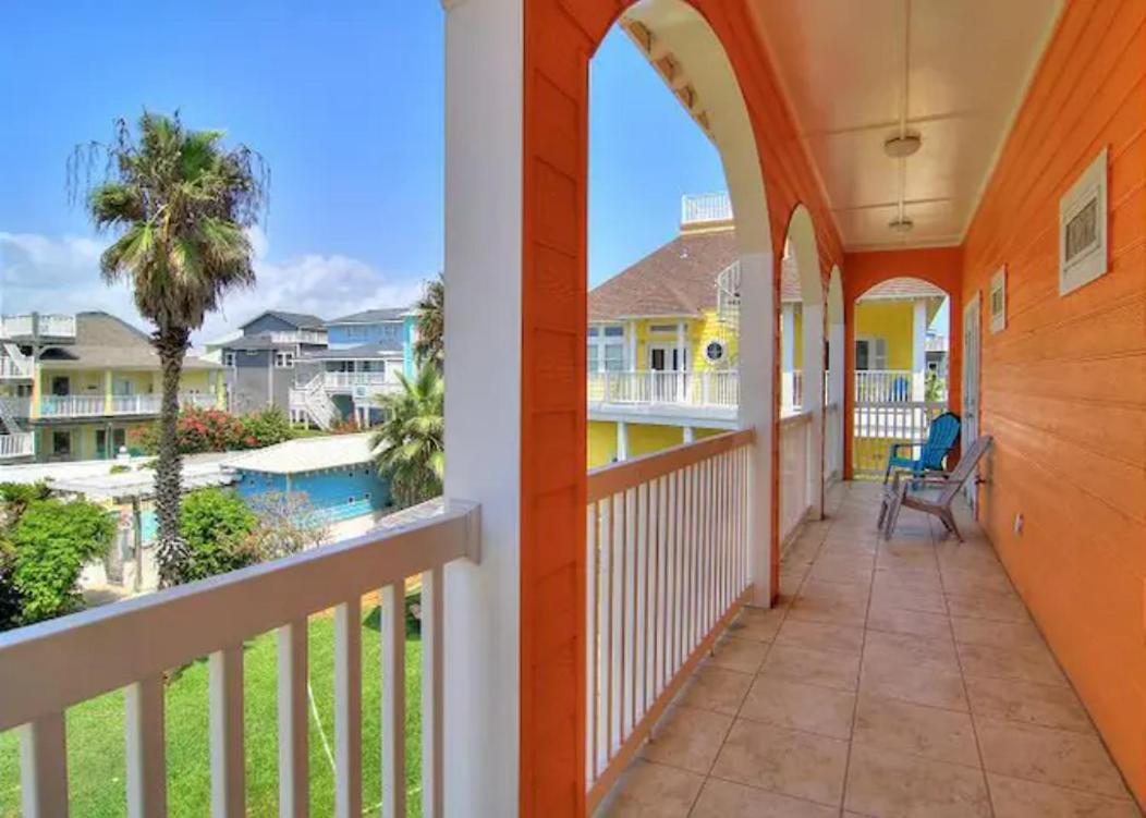 7 Bedroom Home Steps To The Beach With 4 Patios And Pool! Sleeps 20 Port Aransas Exteriör bild