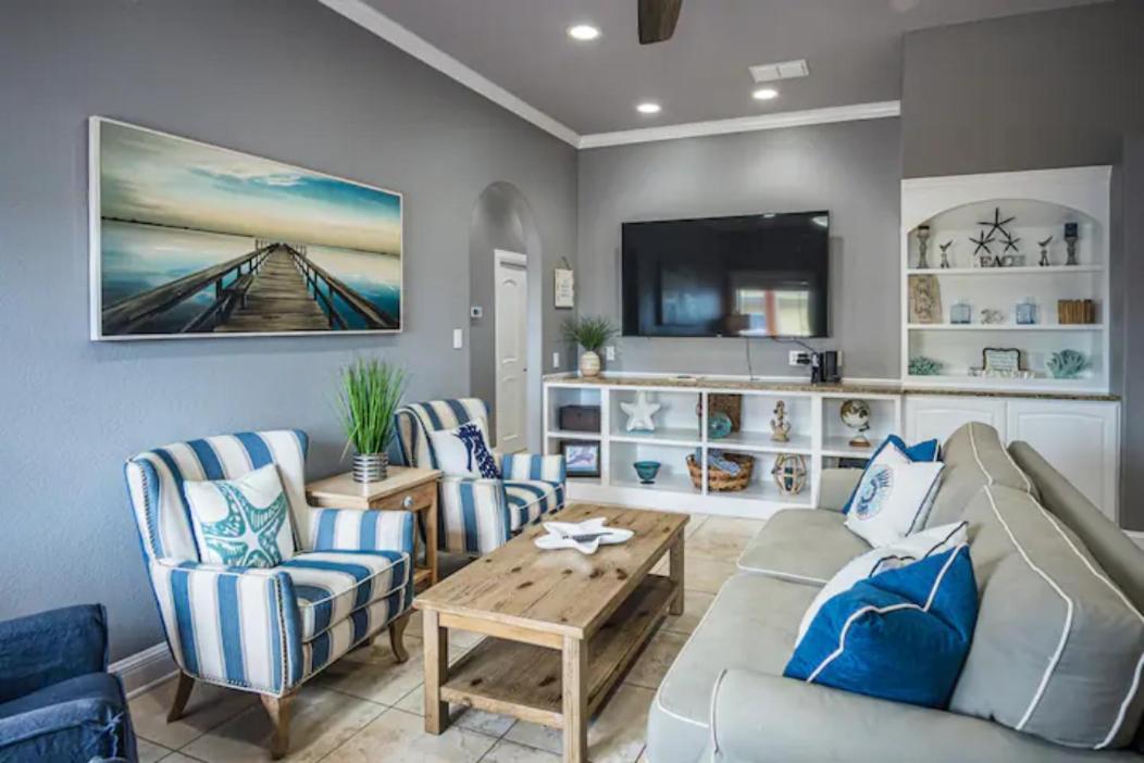 7 Bedroom Home Steps To The Beach With 4 Patios And Pool! Sleeps 20 Port Aransas Exteriör bild