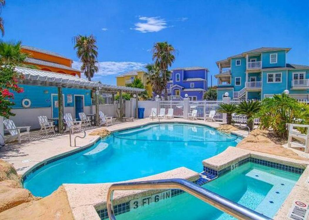 7 Bedroom Home Steps To The Beach With 4 Patios And Pool! Sleeps 20 Port Aransas Exteriör bild